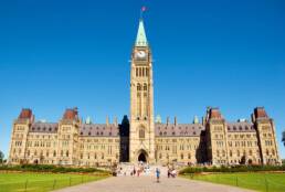 10 Tourist Attractions of Ottawa, Ontario