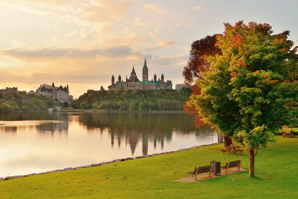 10 Tourist Attractions in Ottawa, Ontario